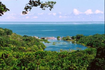 Lago Encantado na Praia do Aramanai - Foto: Ded