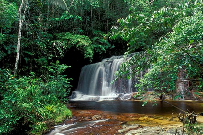 Cachoeira Formosa - Foto: Jorge Natal (Tribuna do Juru