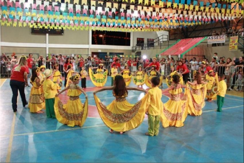 Arraial junino no Sesc - Foto: Sesc-Divulga Arraial junino no Sesc - Foto: Sesc-Divulga