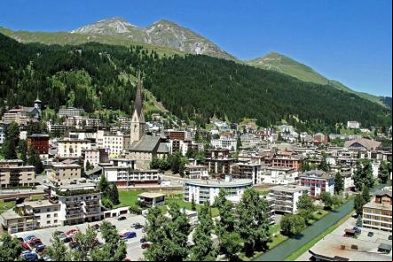 Vista panorâmica de Davos - Foto: Mad Geographer (Licença-cc-by-sa-3.0)