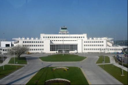 Aeroporto internacional de Dublin - Foto: O Dea (Licença-cc-by-sa-3.0)