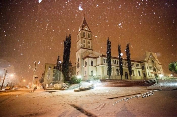 Canoinhas-sob-neve-Foto- Johnatan Fuska Leoncio