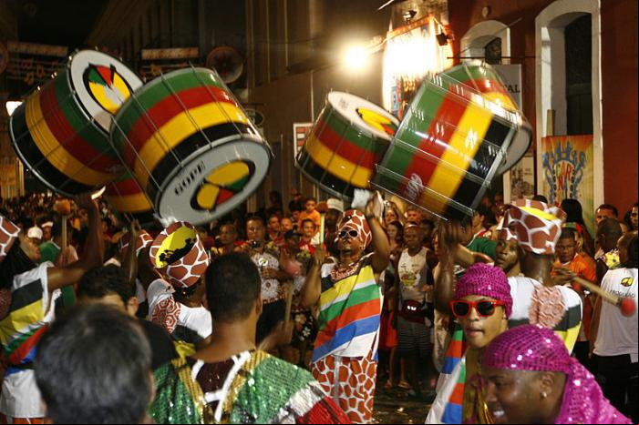 Olodum esquentando os tambores - Foto: Roberto Viana-Agecom (Creative Commons-Atribui