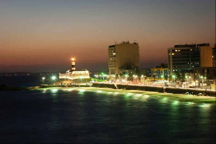 Farol da Barra  noite - Foto: Joo Ramos (Bahiatursa)